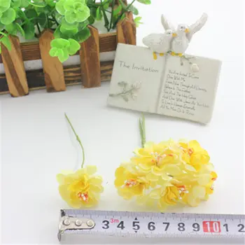 Ucuz 6pcs DİY Düğün Dekorasyon İçin Degrade Kondisyon Yapay Çiçek Buketi Sahte Çiçek Çelenk Dekoratif Defteri, İpek